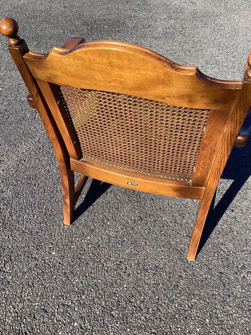 千葉県鴨川発　③オールドカリモク　Karimoku　チェア　肘掛け付き