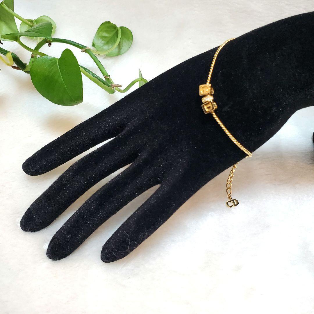 Dior　クリスチャンディオール　ブレスレット　ゴールド　CDロゴ　キューブ