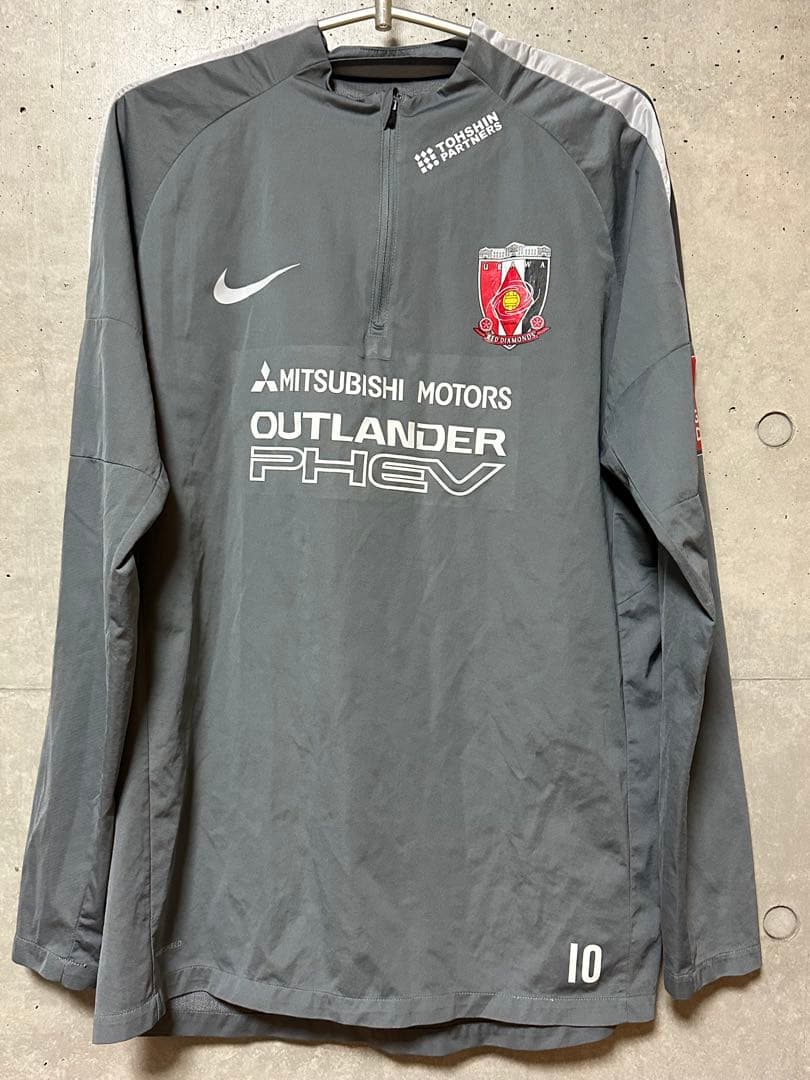 柏木陽介着用　浦和レッズ　グレーピステ　L 10