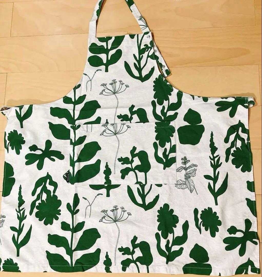 マリメッコ エロクーン ヴァルヨット エプロン