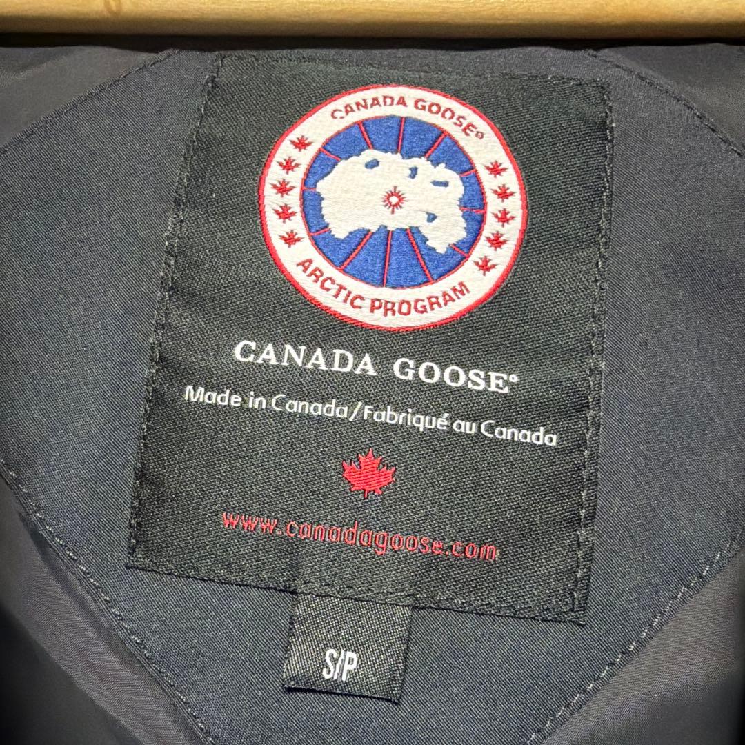 白*す様 カナダグース マッケンジー ダウンコートS 2302JL