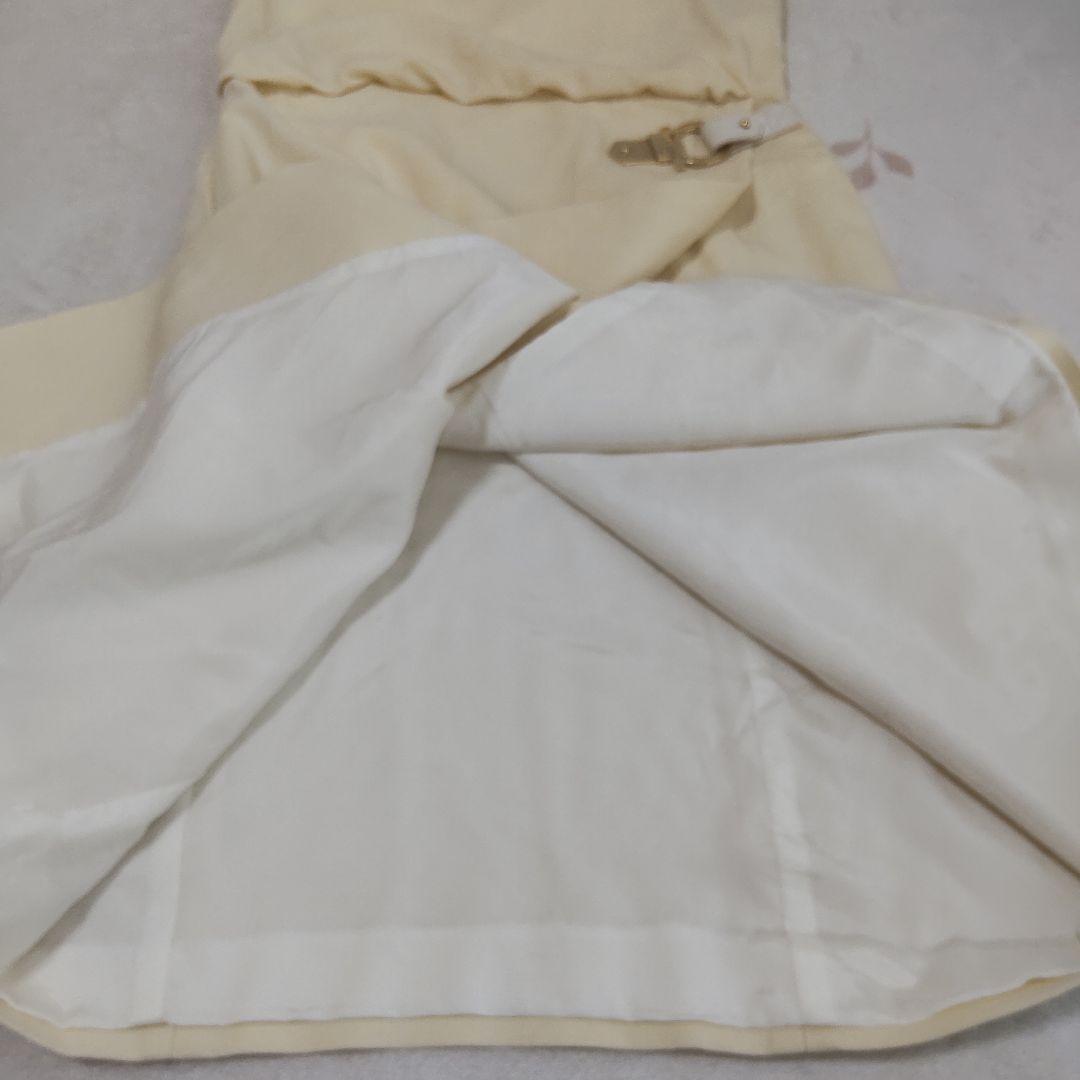 サルヴァトーレフェラガモ　クリーム色 スリーブレスドレス ワンピース　38