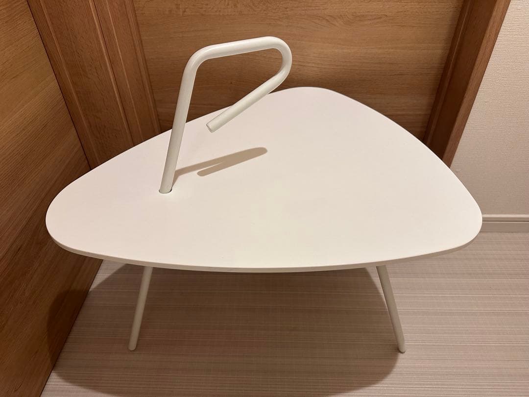 カチャ サイドテーブル ミッドセンチュリー インテリア 北欧 ホワイト 傘