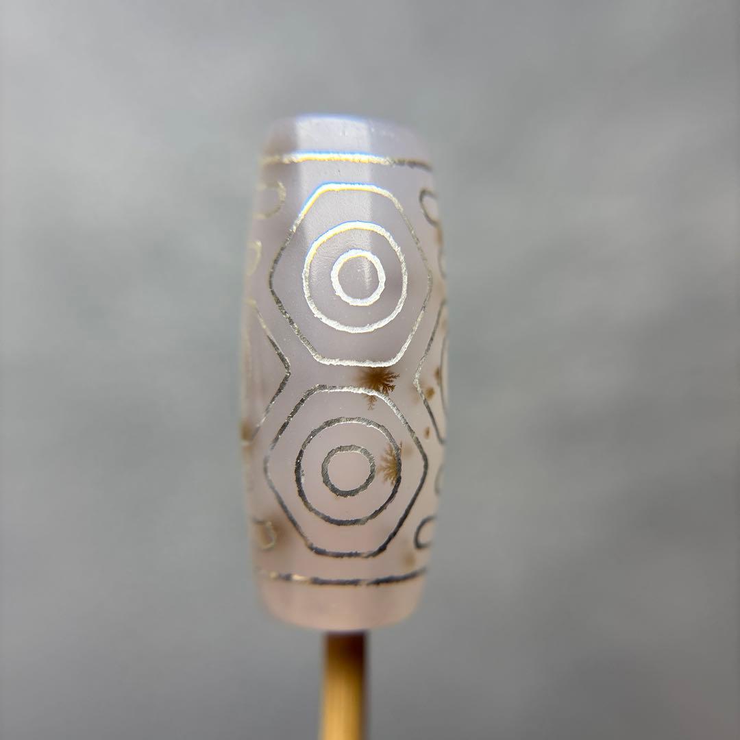 あずきちゃん玉髄　銀線龍眼天珠　デンドリ入り　11-93