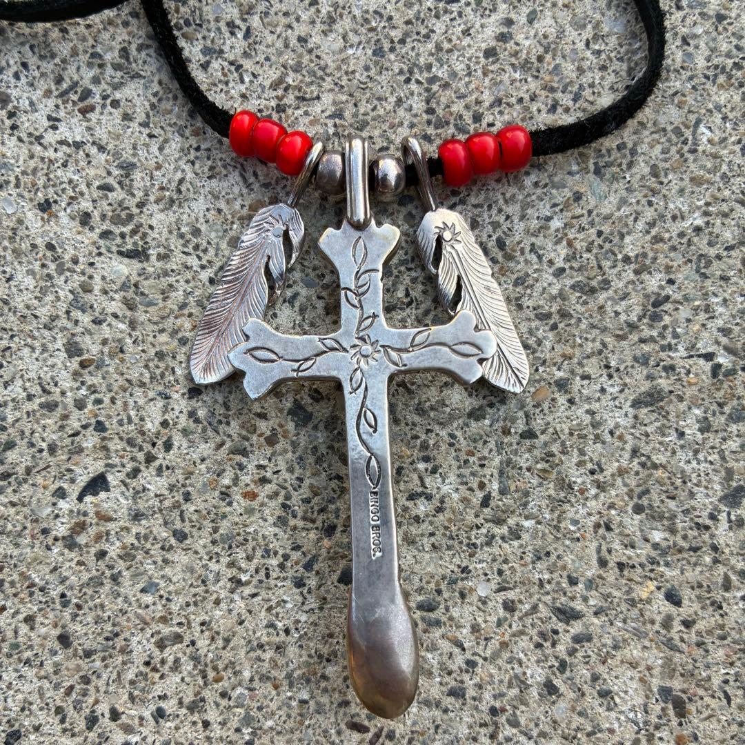 ビンゴブラザーズ　フェザー2枚革紐ビーズ