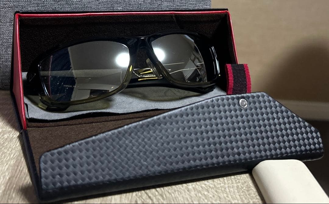 Zeque ジールオプティクス　ステルス ハーフオリーブ