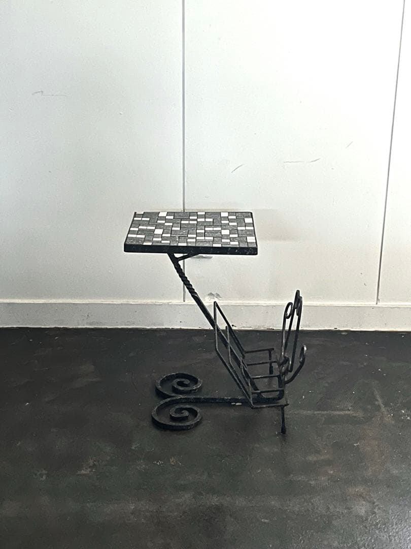 ヴィンテージ マガジンラック サイドテーブル プランタータイル 60s ベルギー