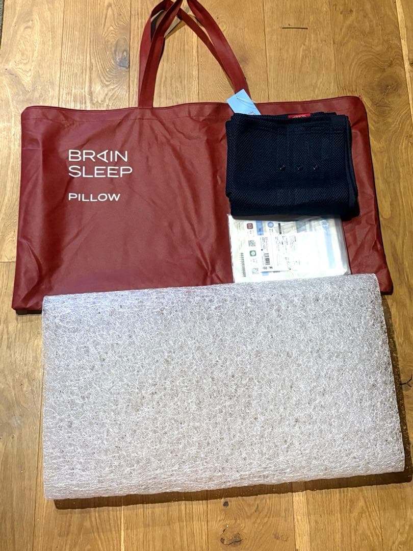 BRAIN SLEEP 枕・ピロー