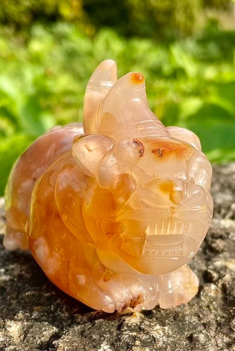 新年開運　蓄財☆招財☆天然 水晶 貔貅 ヒキュウ 彫刻 天然石　水晶　風水置物2