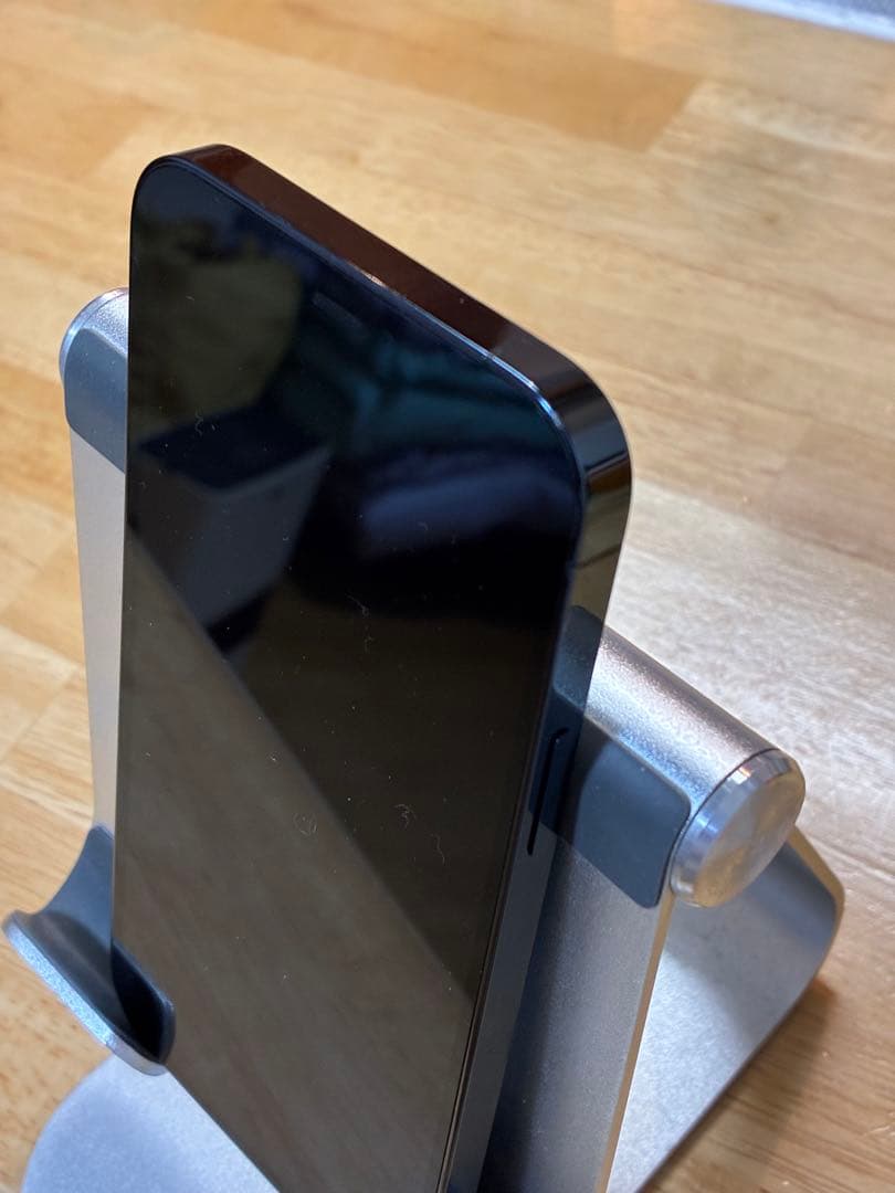 Apple iPhone 12 Proミッドナイト 6.1インチ