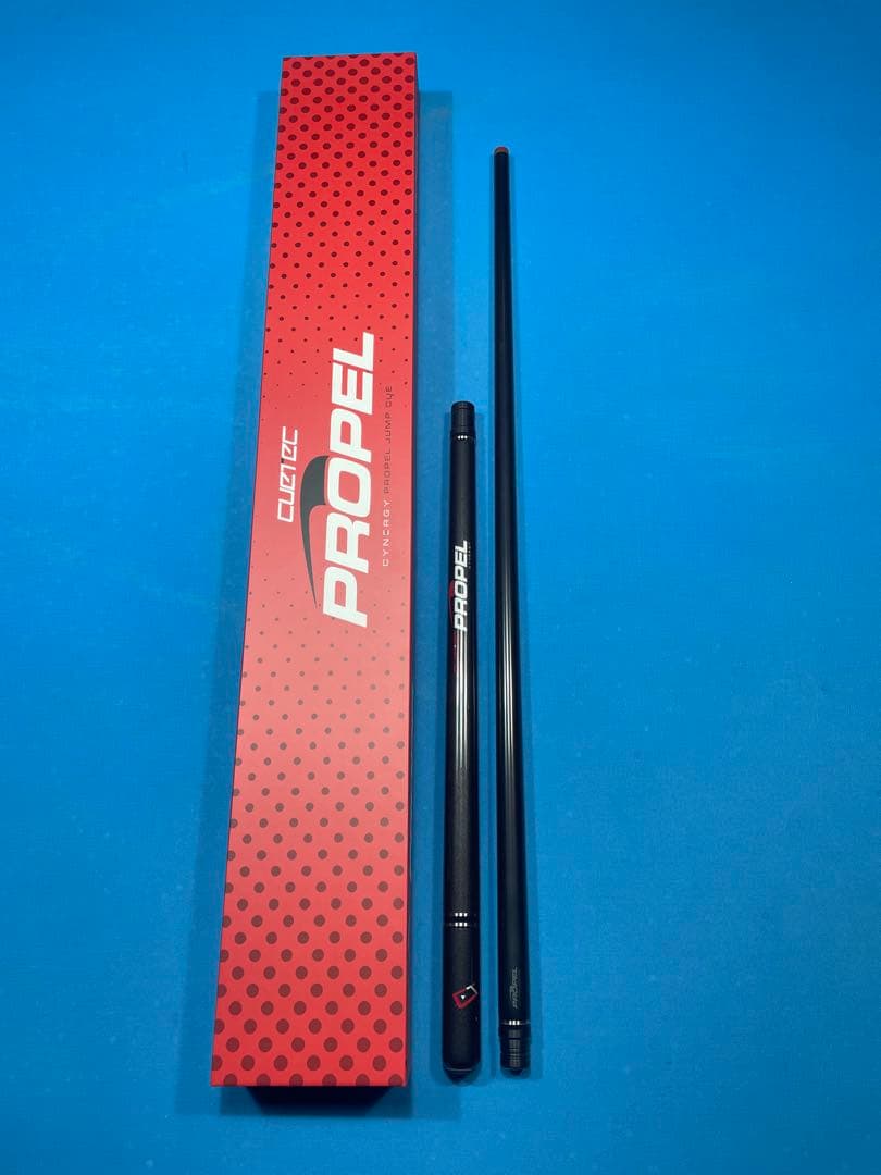 初雪　　美品　CUETEC PROPEL ジャンプキュー専用ケース付き