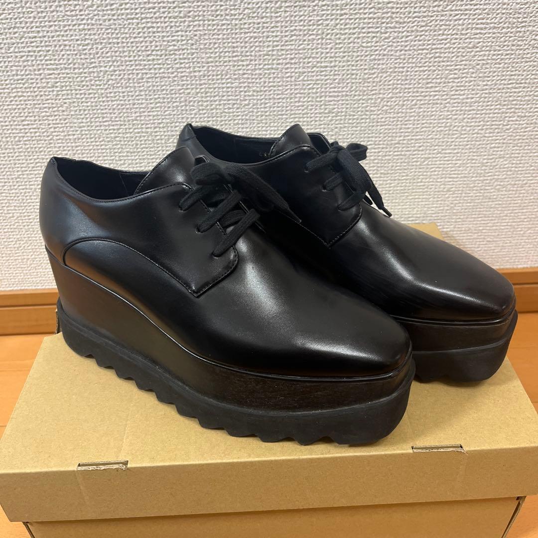 STELLA McCARTNEY ブラックウェッジソールシューズ