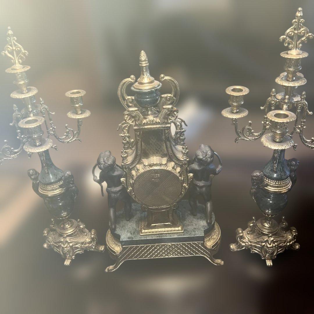 NEW CLASSIC 真鍮製置時計とキャンドルスタンドセット