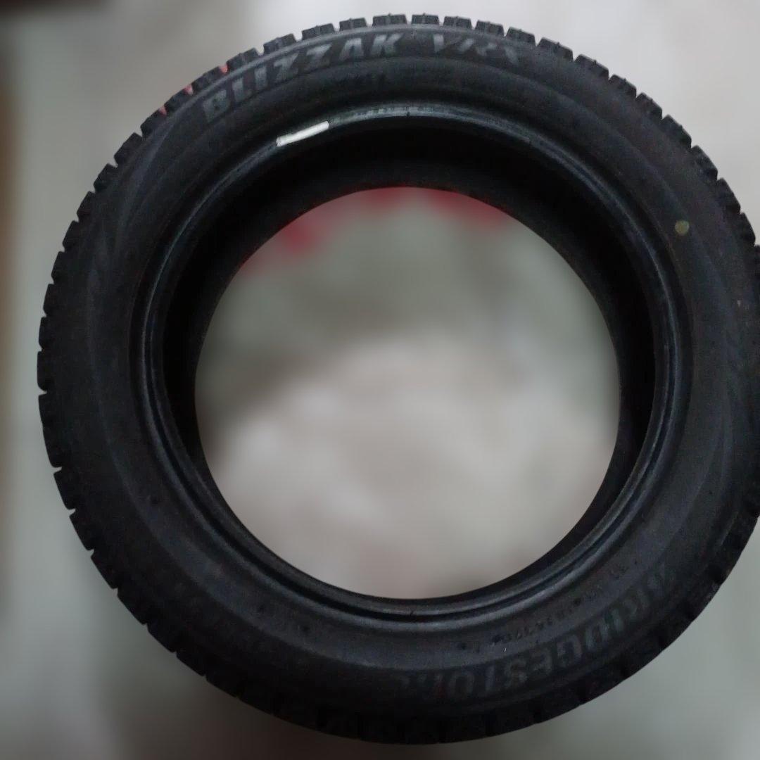 ブリヂストン バリ山165/55R15スタッドレスタイヤ VRX 15インチ