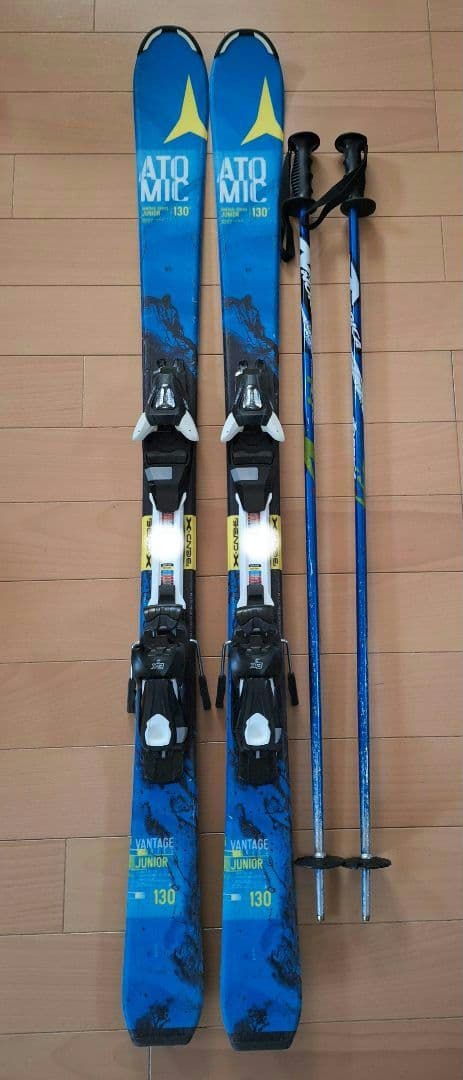 ATOMIC　ジュニア　スキー板　130センチ　ストック付