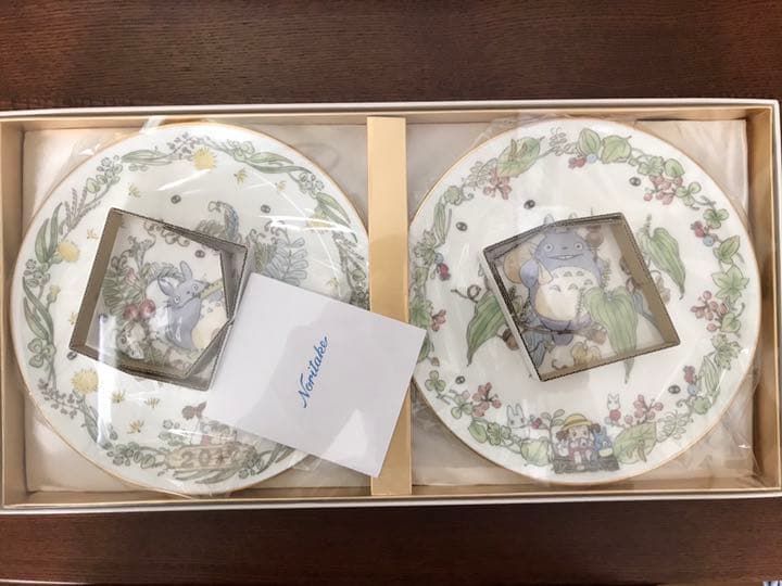 ジブリ　イヤープレート　2017 トトロ　ノリタケ