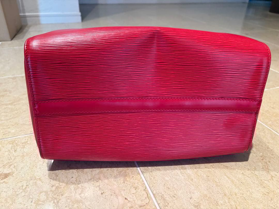 Louis Vuitton エピレザー スピーディ30レッド
