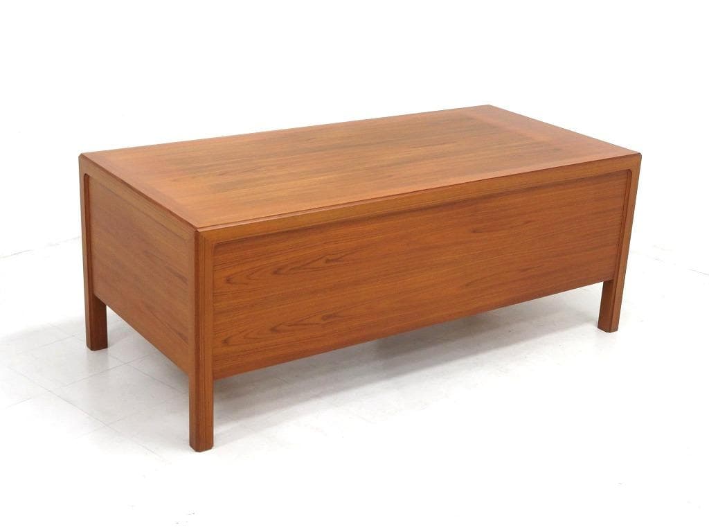 展示品　天童木工　ローズウッド　両袖デスク　両袖机　モダン　ミッドセンチュリー