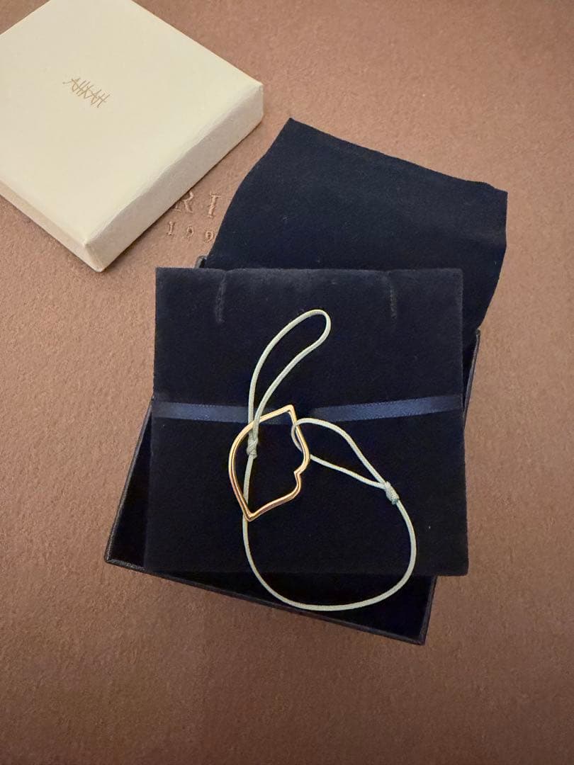 アーカーリップモチーフ ブレスレット 伊勢丹限定