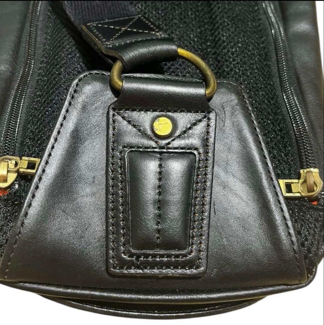 美品　マスターピースmaster-piece ボディバッグ 黒 日本製