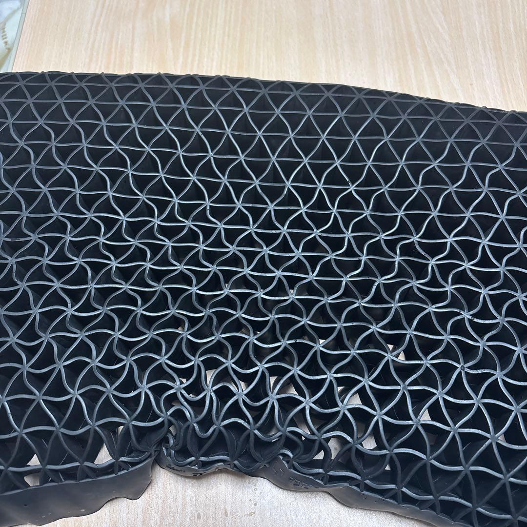 ヒンジのいらない枕 プレミアム