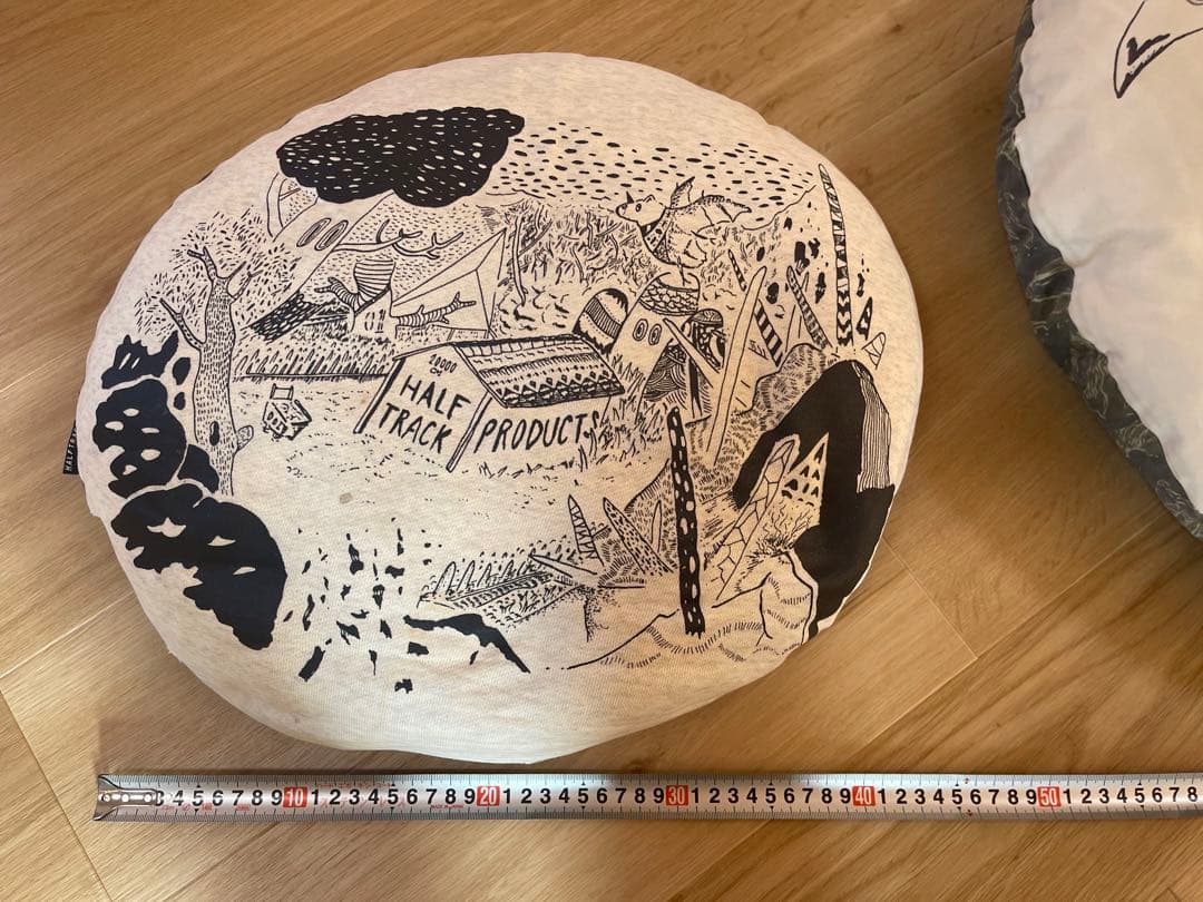 HALF TRACK PRODUCTS ノンスリープクッション　ハウス　バード