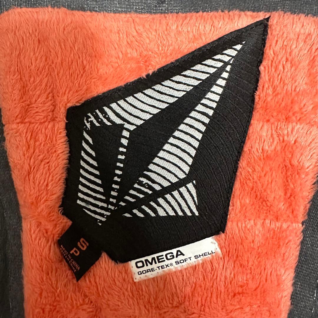 【超人気◎】VOLCOM　スノボジャケット　GORE-TEX　完売モデル◎