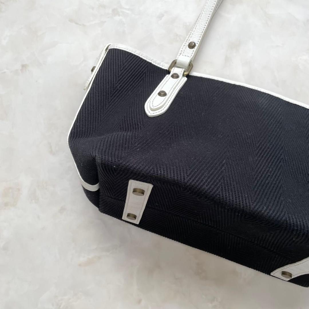 BURBERRY BLUE LABEL トート ホースロゴ　キャンバスレザー