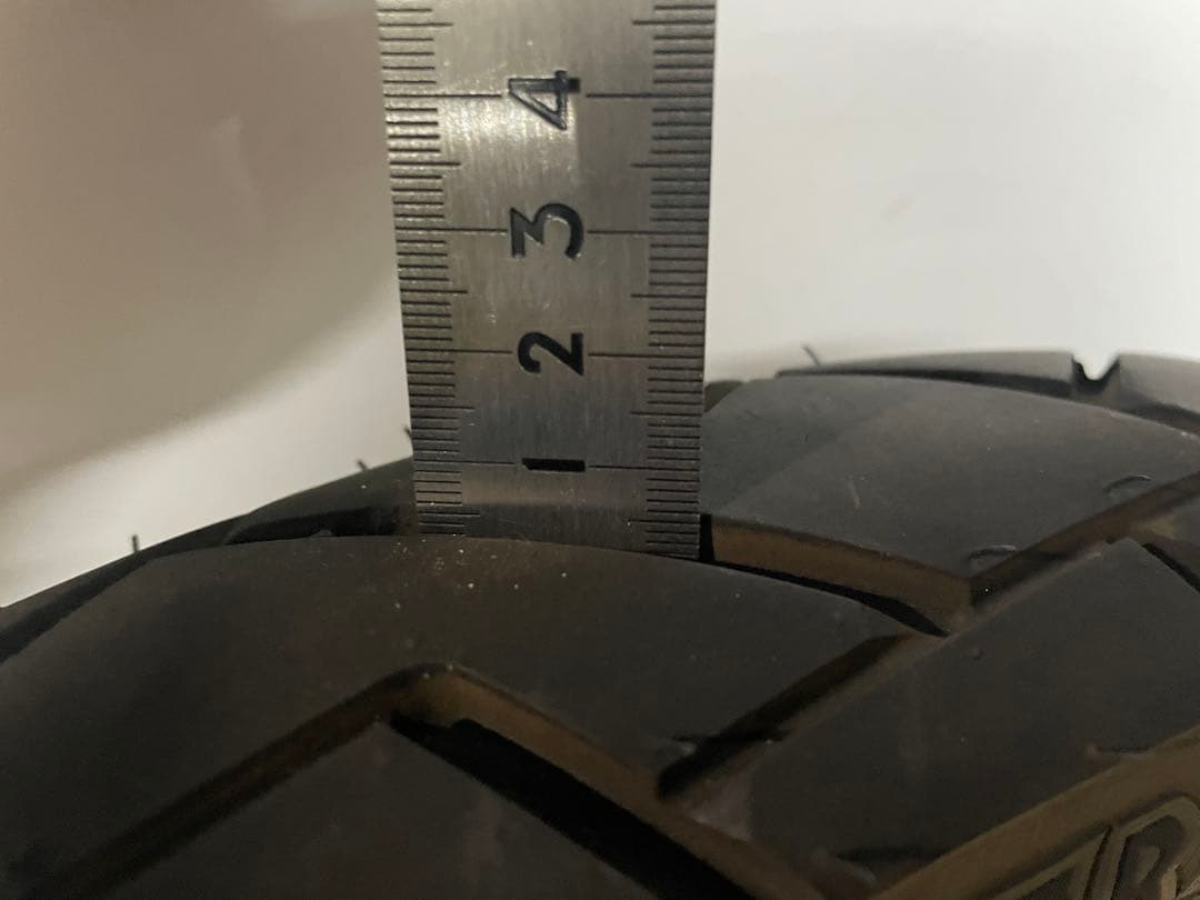 IRC GP-210 24年購入 走行1500kセロー等前後セット