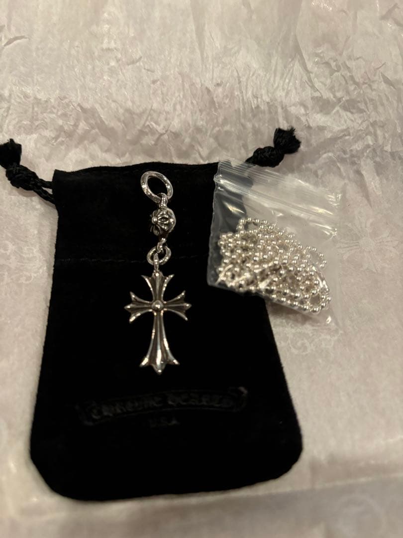 【新品11/29購入】クロムハーツ ワンボールタイニークロスCHボールチェーン付