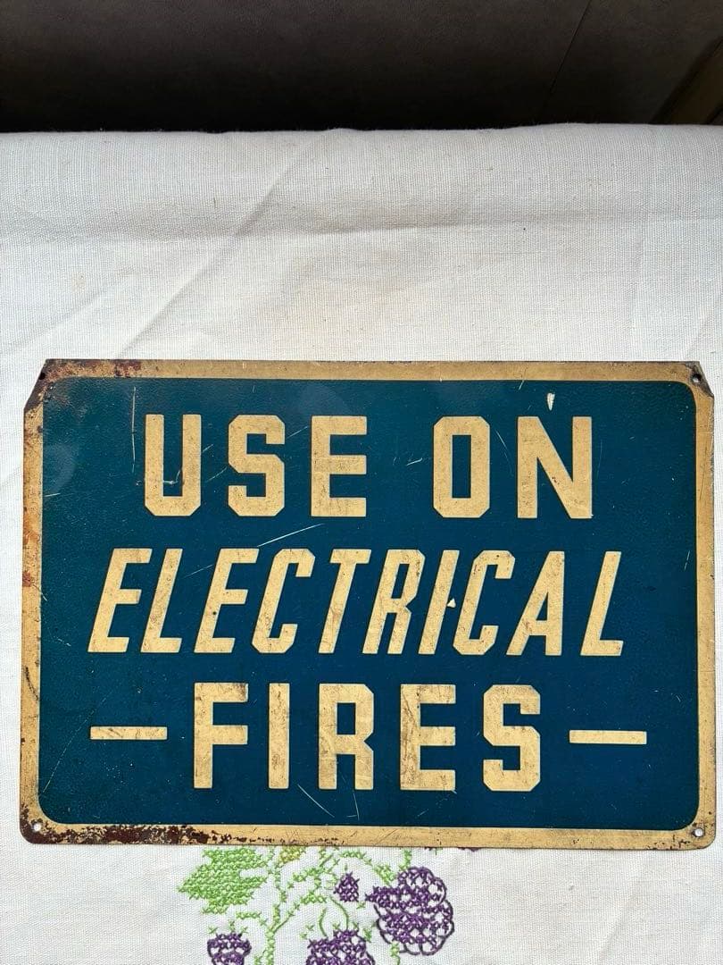 アンティーク　メタル　サイン　プレート　街角　看板　FIRE　レア　アメリカ