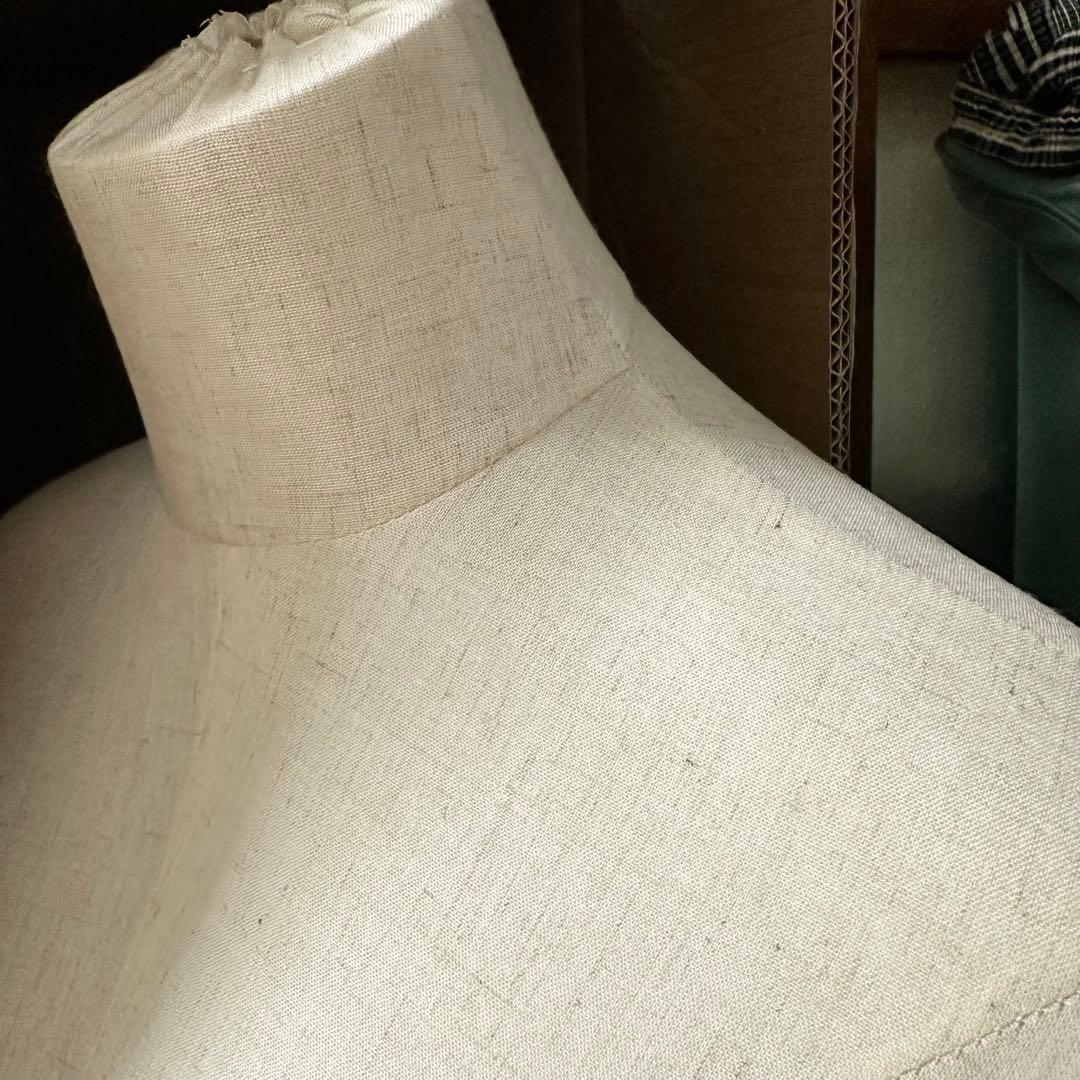 ⚠️6月特価‼️新品★腕・手指・頭付き・レディーストルソー★縫製使用可★白★ホワイト