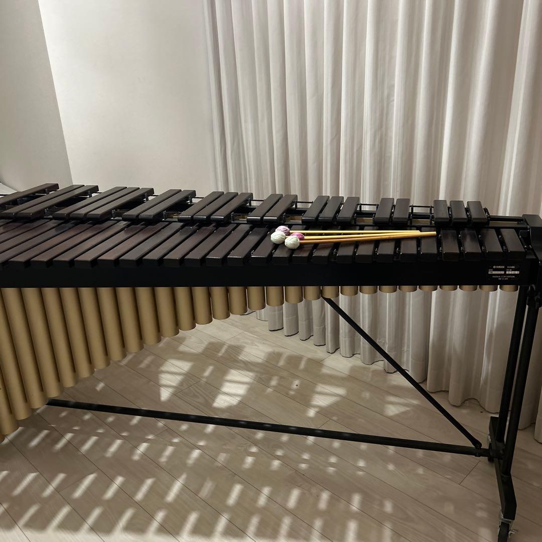 マリンバ 黒/ベージュ マレット付き