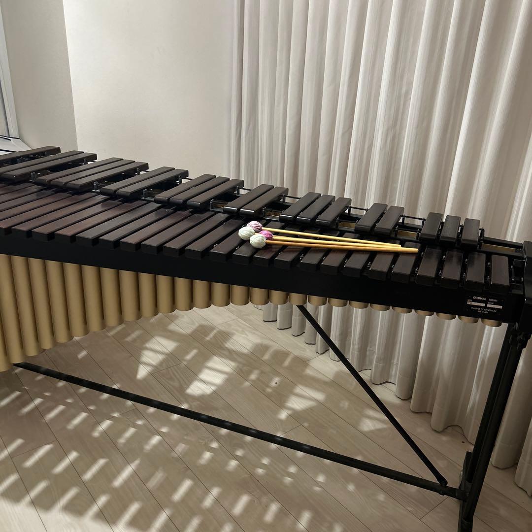 マリンバ 黒/ベージュ マレット付き