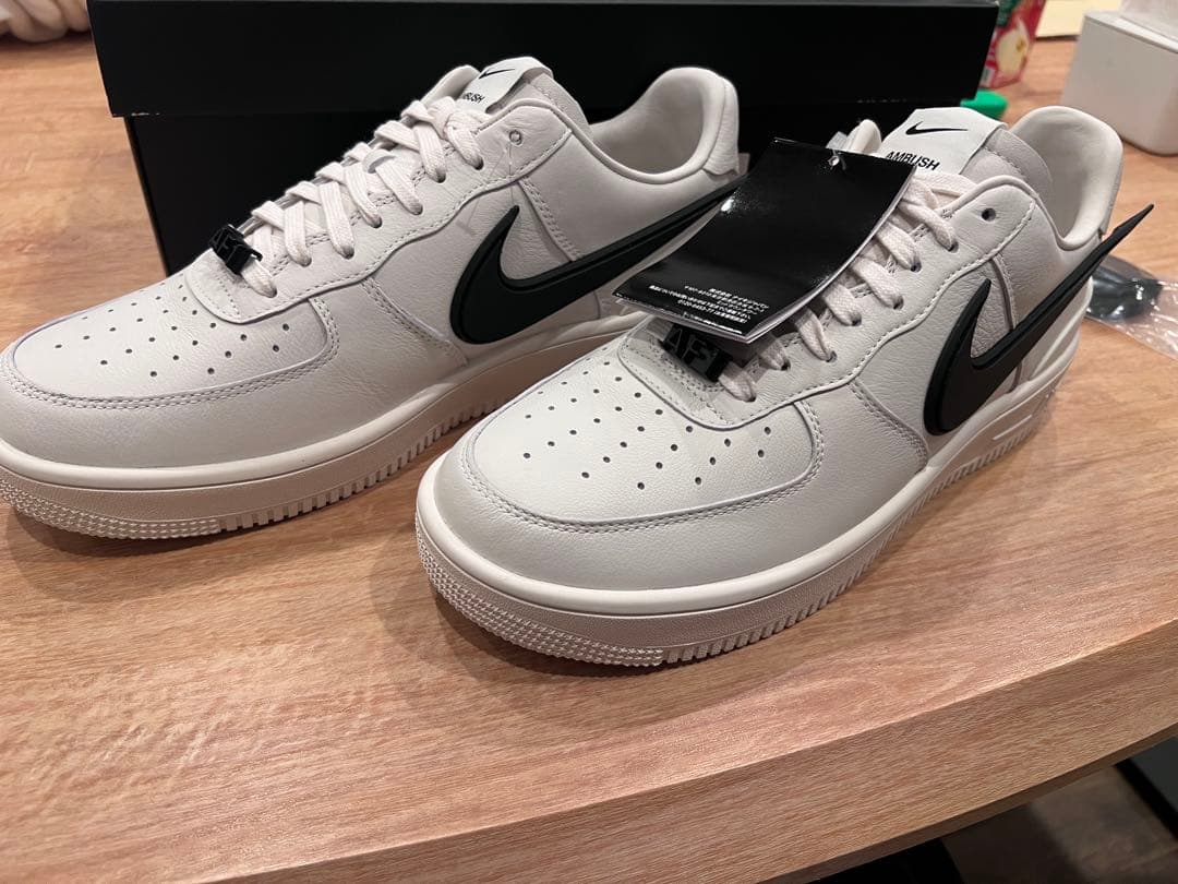 AMBUSH × NIKE エアフォース1ホワイト 28㎝