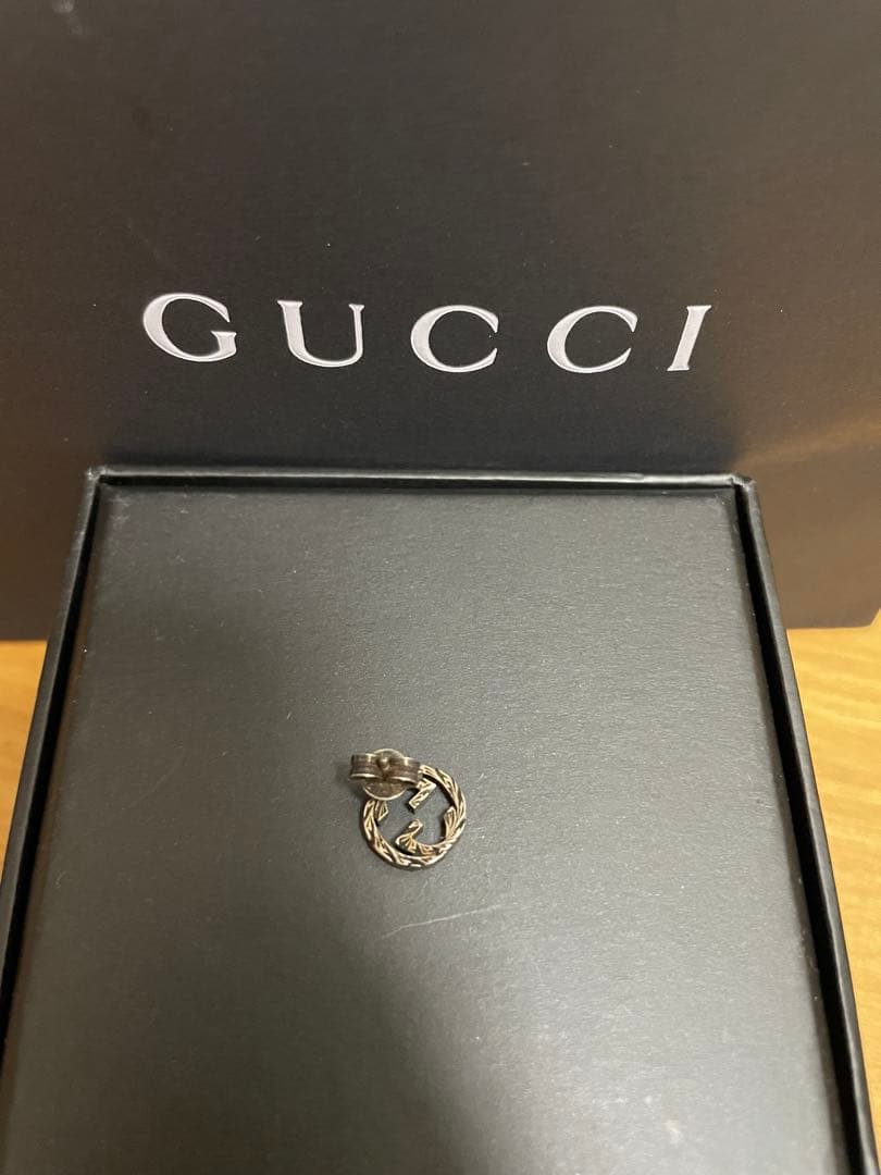 GUCCI シルバー 片耳用ピアス