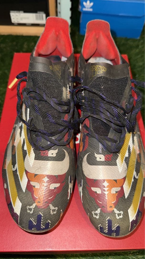 adidas x ゴースト