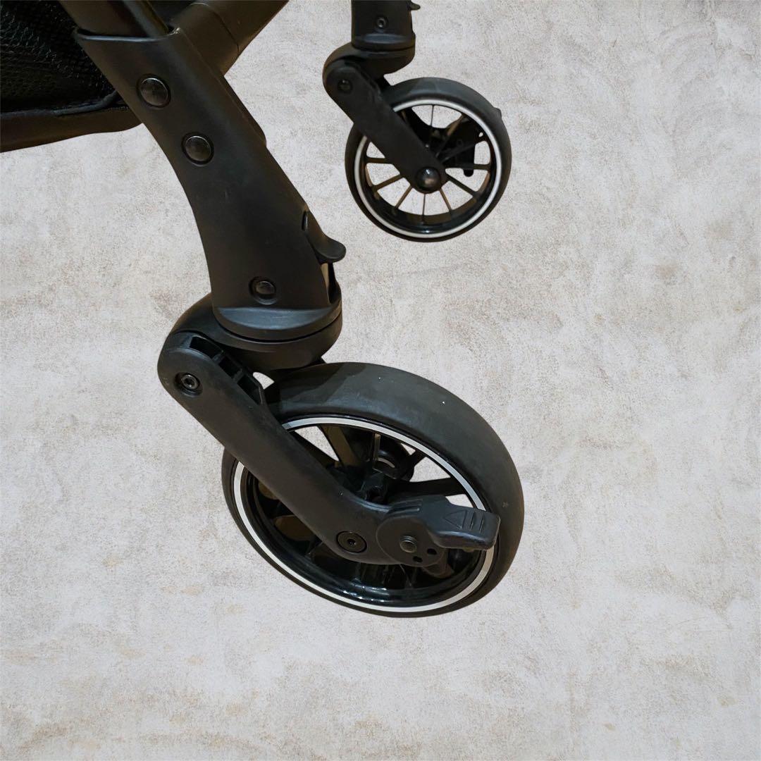 美品✨Combi スゴカルSwitch エッグショックAN クリアネイビー