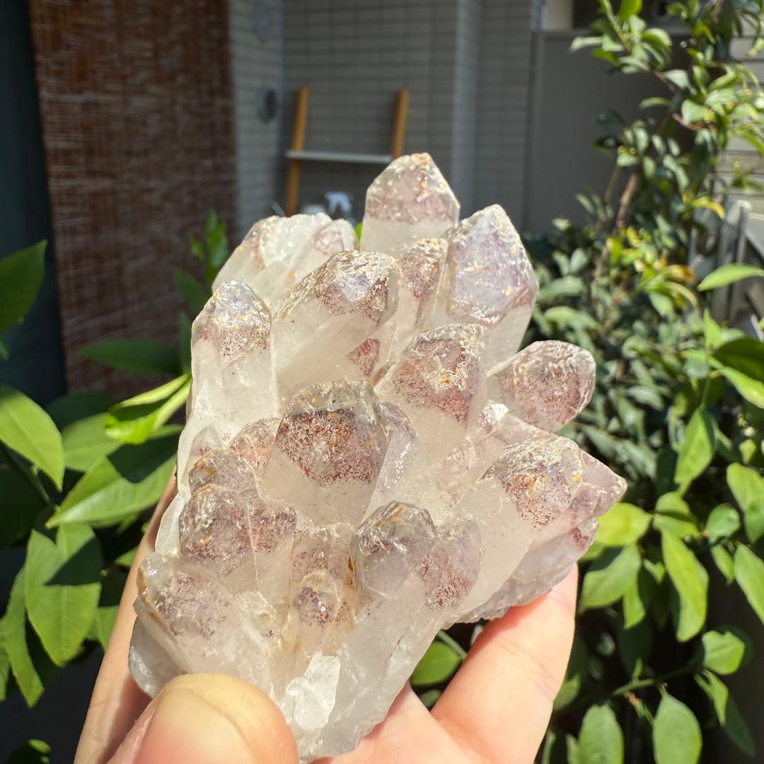 ストロベリーファントムクォーツ　クラスター　自立　ファイヤークォーツ　苺水晶⑥