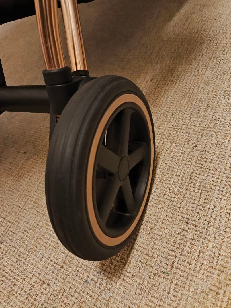 cybex サイベックス ミオス スプリングブロッサム(値下げしました)