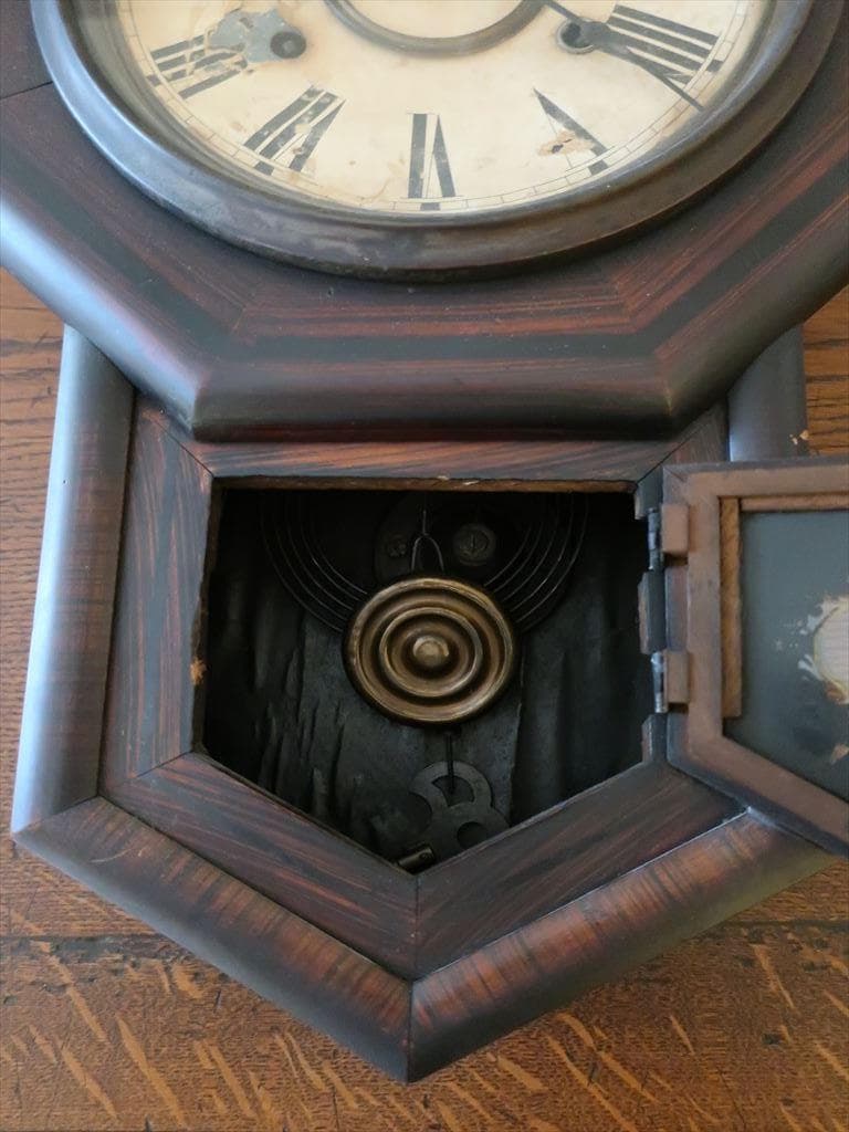 【 アンティーク 】ゼンマイ式 壁掛け時計