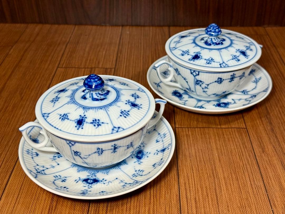 ロイヤルコペンハーゲン ブルーフルーテッド スープカップ＆ソーサー 2つセット