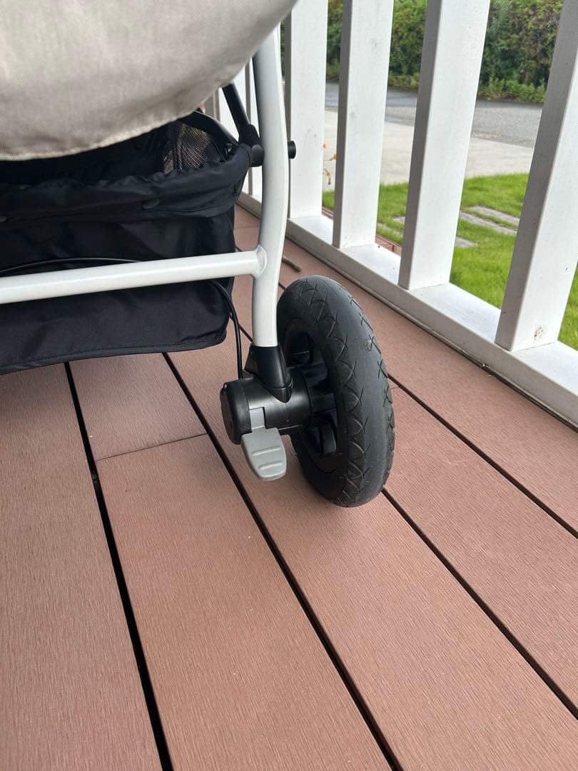 【美品】カトージ　ジョイー　 joieライトトラックスエア　A型ベビーカー