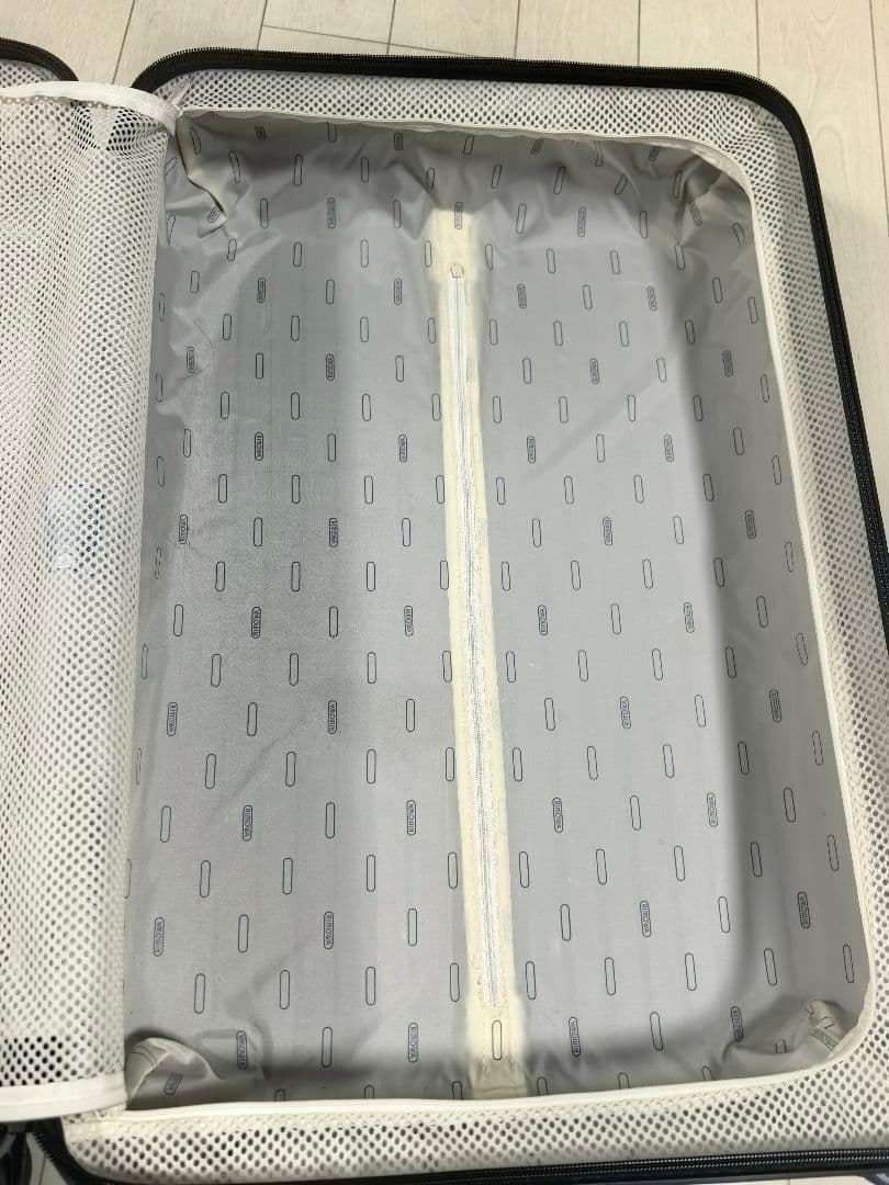 RIMOWA リモワ　スーツ　キャリーケース　サルサエアー４輪　61L