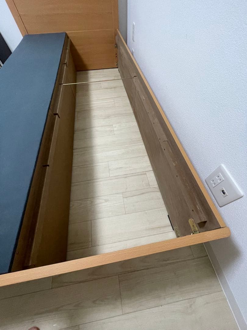 収納付きシングルベッド