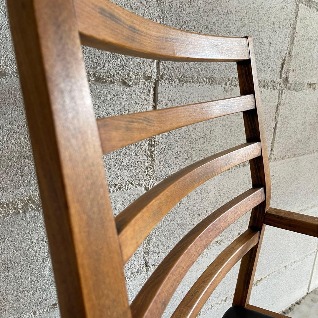 ビンテージ　アームチェア　本革レザー　ダイニングチェア