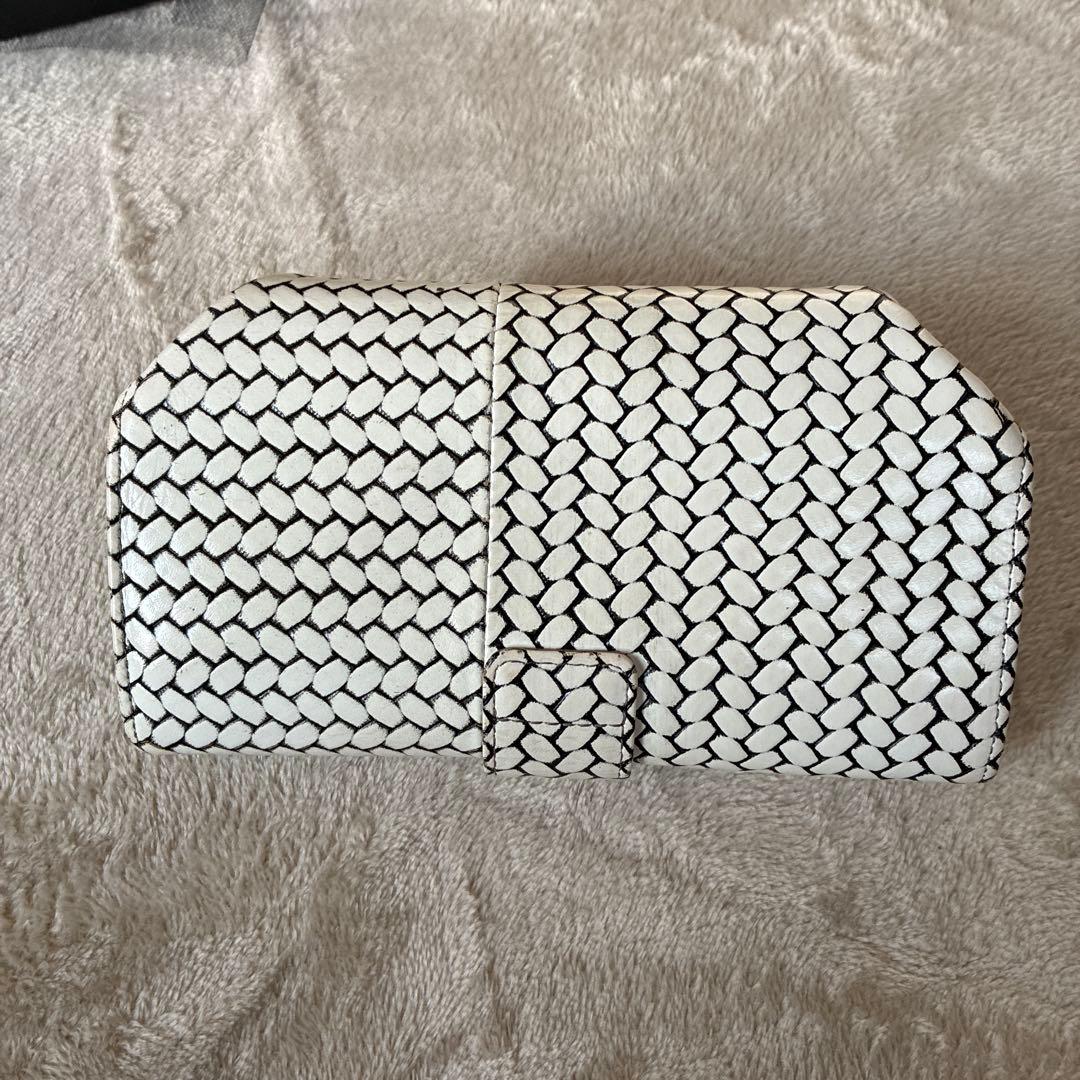 HIROKO HAYASHI ホワイト　オッティカ　折り財布