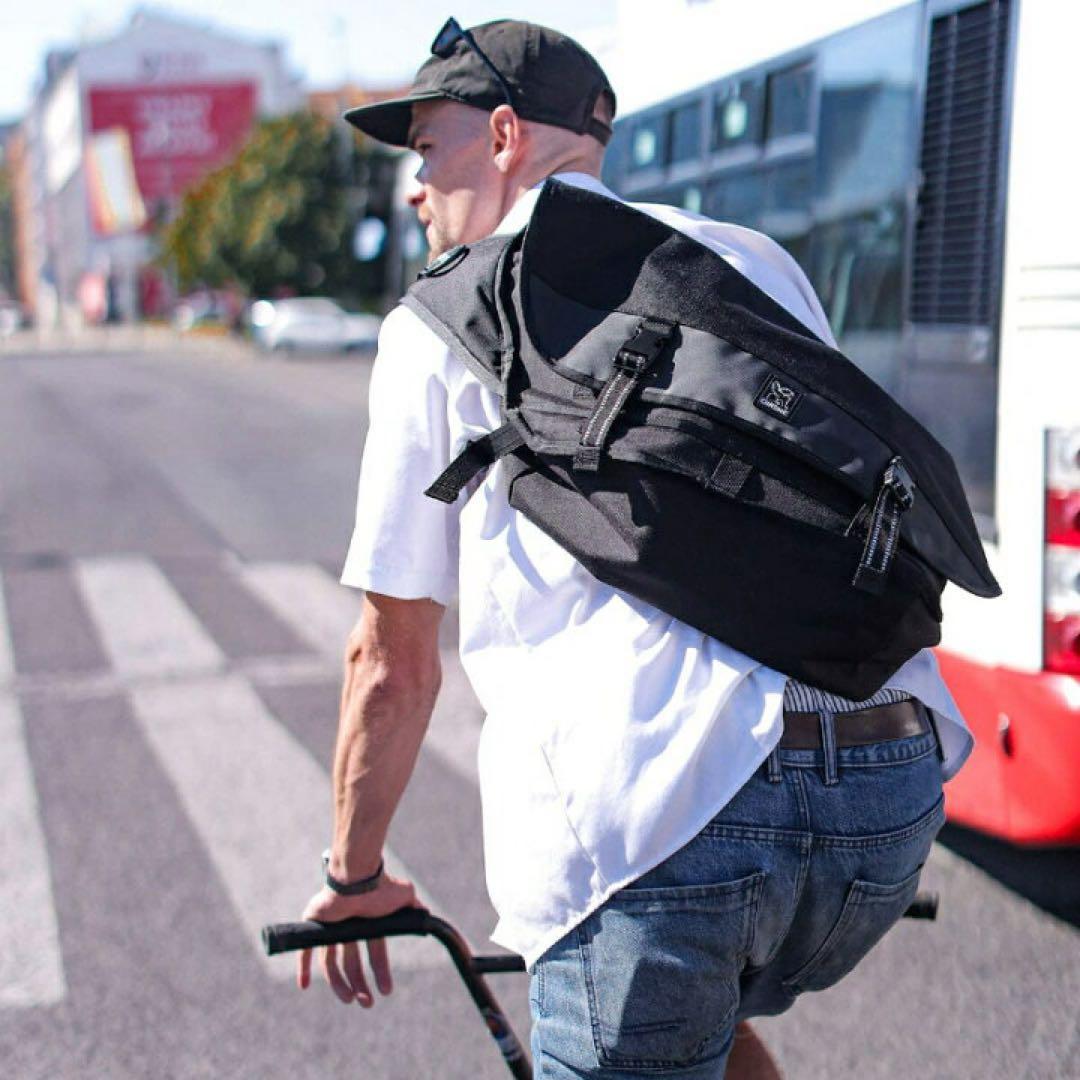 Chrome クローム シチズン ブラックメッセンジャーバッグ