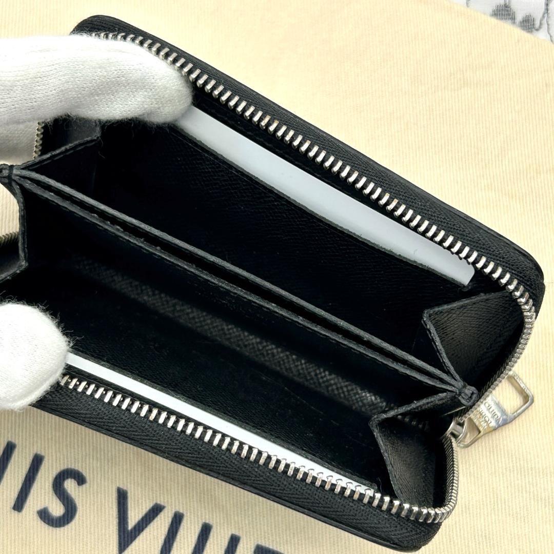 ★美品★　ルイヴィトン　タイガ　ジッピー　パース