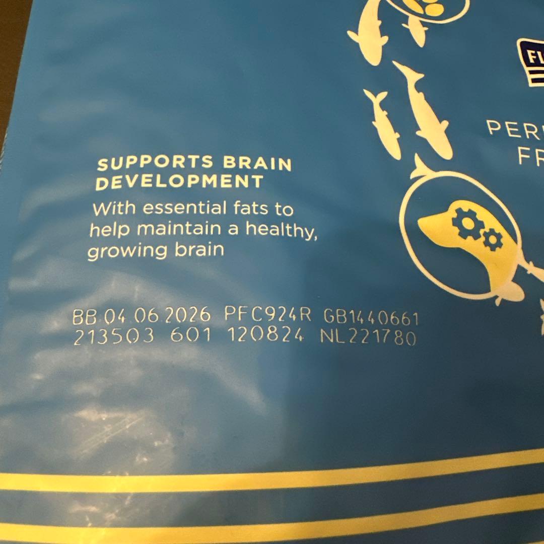 FISH 4 DOGS WORKING DOG FOOD 15kg2本セット